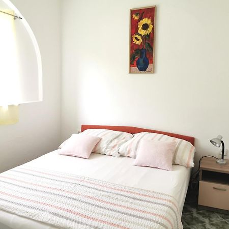 Apartmani Gabi 세사리카 외부 사진